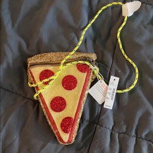 Crew cuts pizza purse
